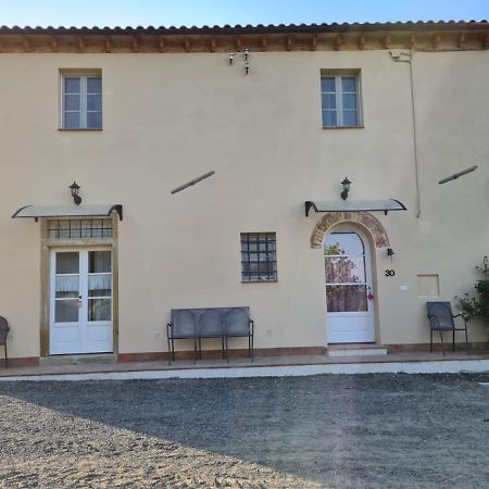 Agriturismo La Casa Dei Ricordi 科莱萨尔韦蒂 外观 照片