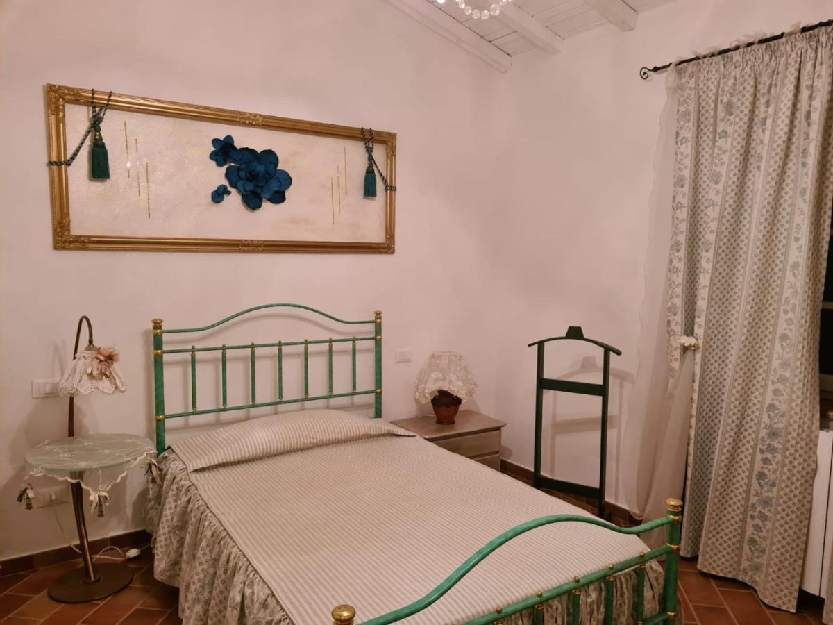 科莱萨尔韦蒂La Casa Dei Ricordi公寓 外观 照片